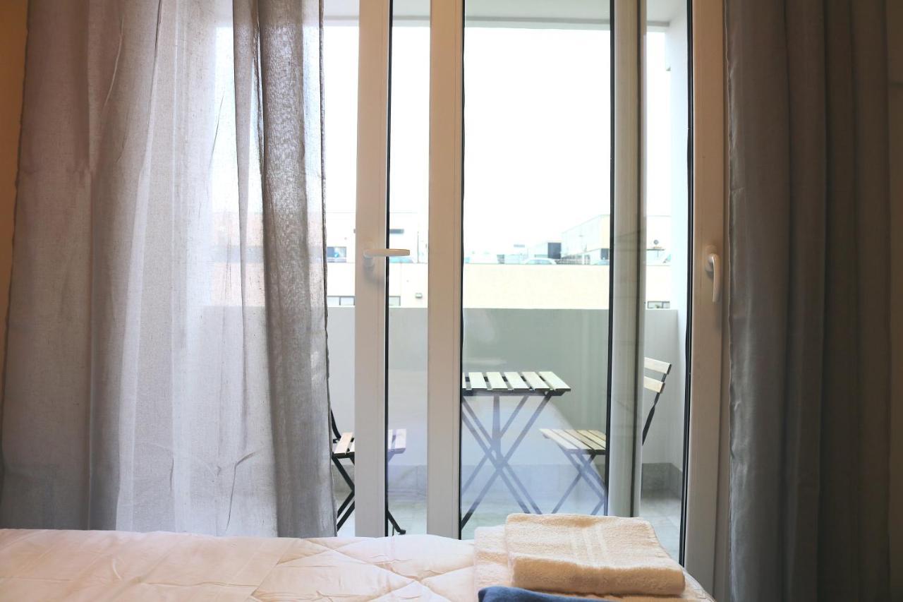 Sleep Inn Assago With Balcony - 8 Екстериор снимка